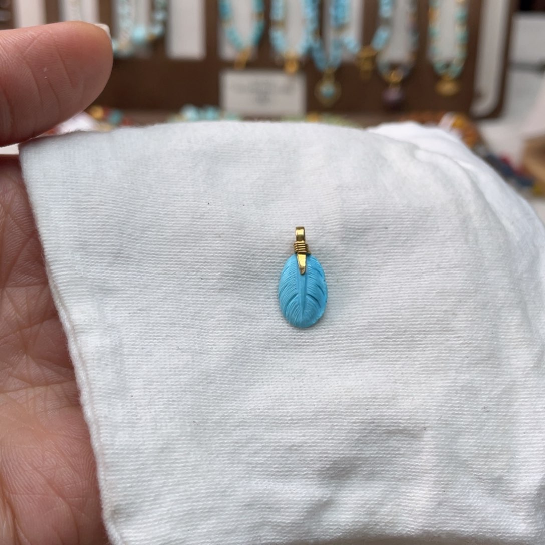 18K金镶嵌绿松石珠宝奇石不*ლ