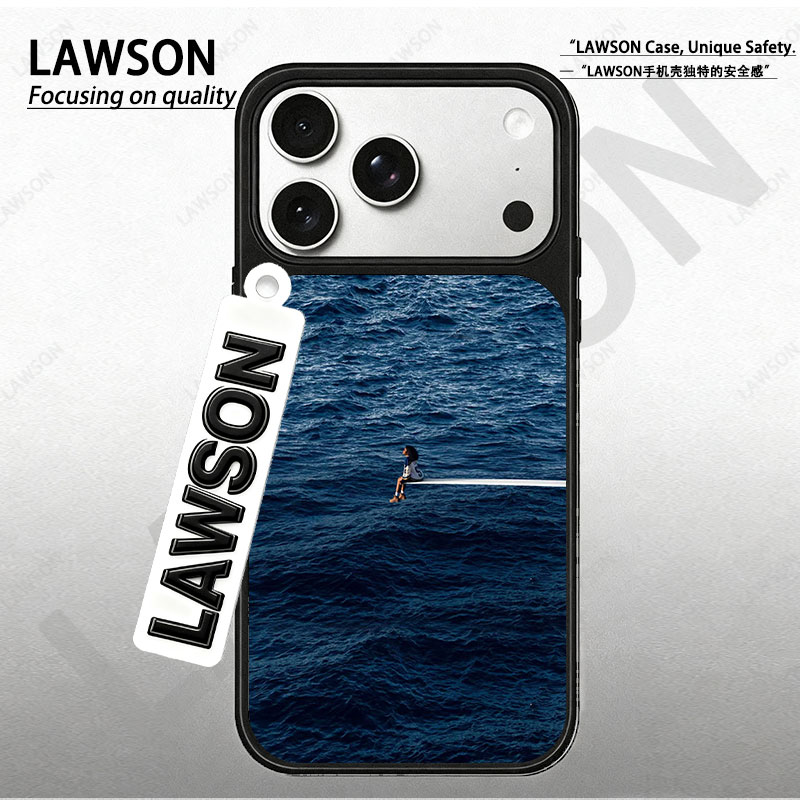 海边女孩磨砂磁吸黑边苹果17promax/16/15华为小米防摔防汗手机壳