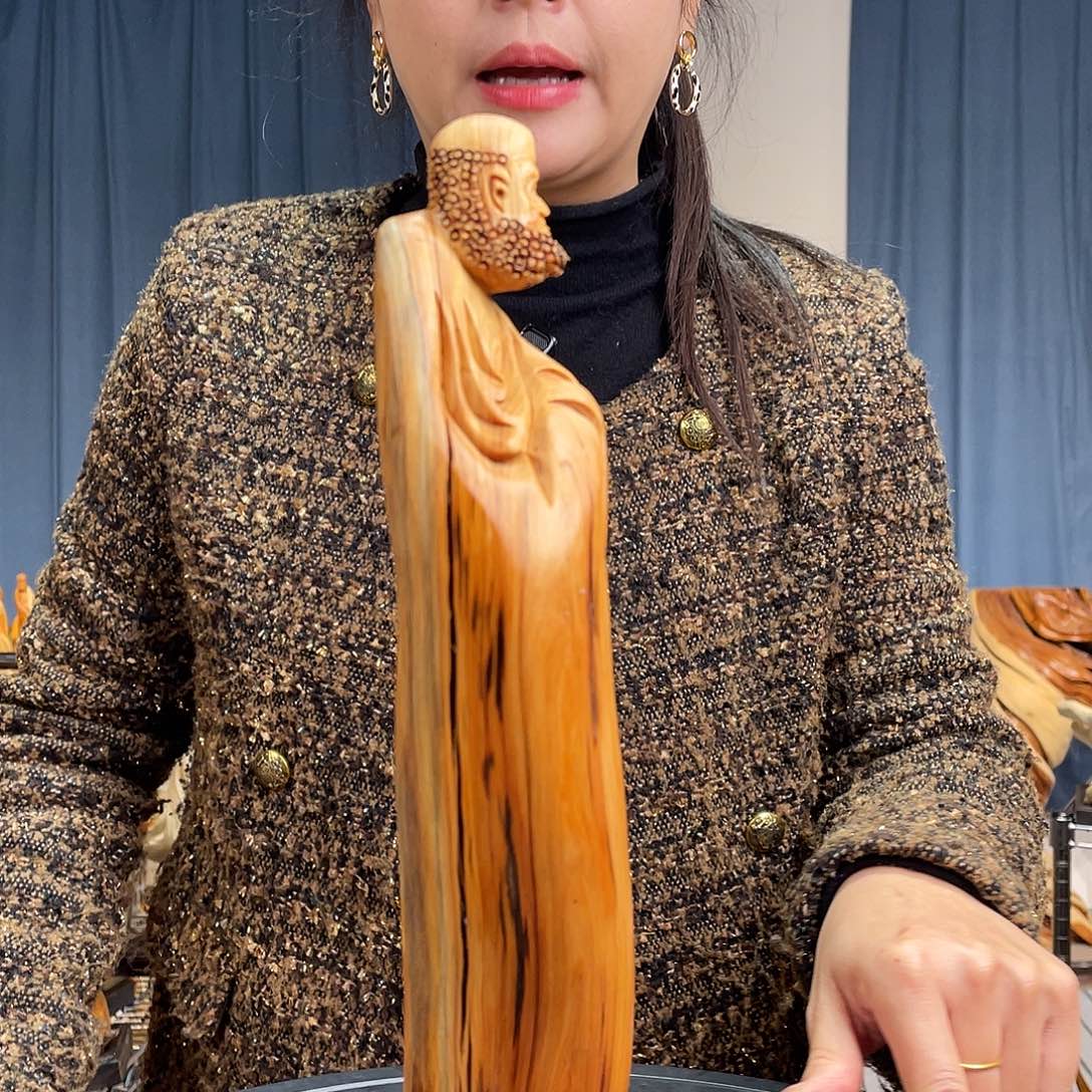 柏木（崖柏）随型摆件