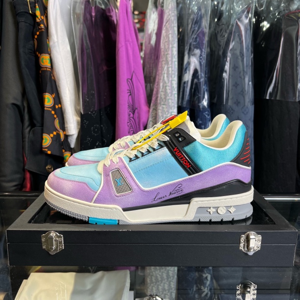 99新 LouisVuitton/路易威登 trainer马卡龙低帮板鞋/41码/原盒