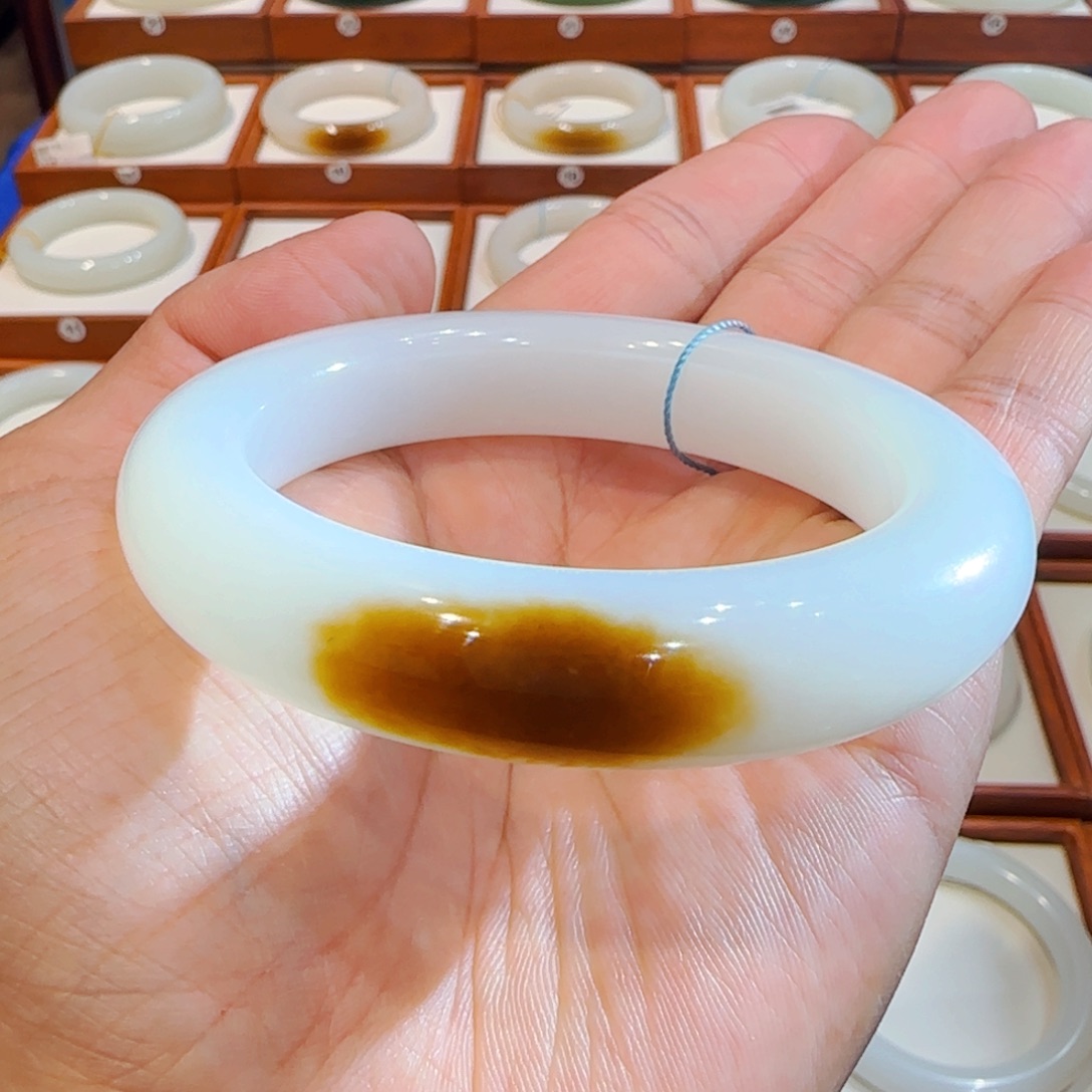 和田玉未镶嵌手镯且末传承级老红糖58 59 60