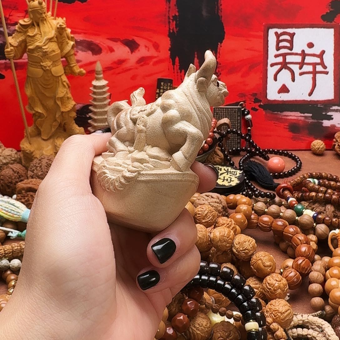 吊坠猴头核桃原色桃木雕刻