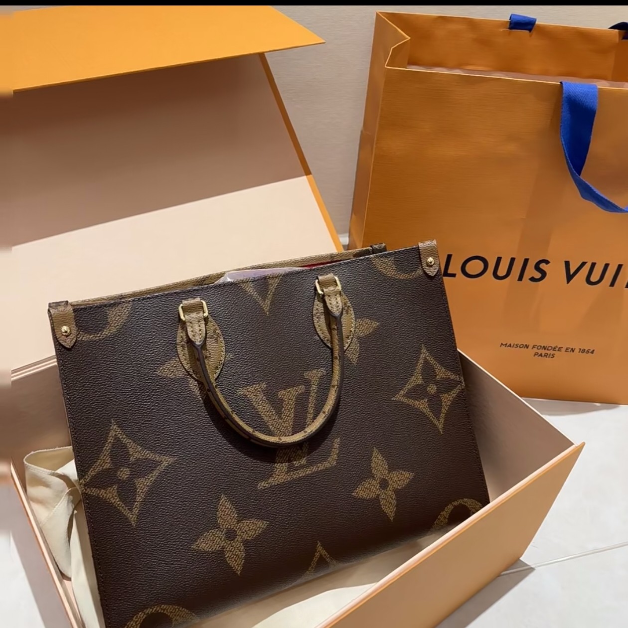 99新 LouisVuitton/路易威登 LV老花拼色onthego中号 25110055-06