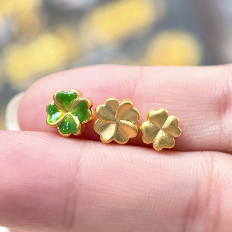 【金哆哆】足金999 四叶草通孔中穿中孔烤漆 5D黄金编绳手串配件DIY