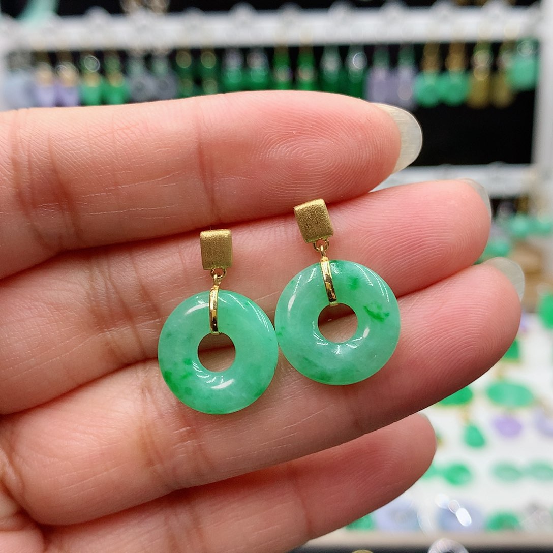 翡翠耳饰18K金镶嵌的