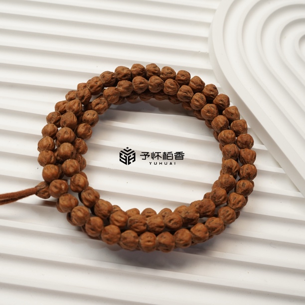 【沙棠·大尺寸原桩】红芽口红皮鬼脸·热振柏香籽/百香籽文玩手串