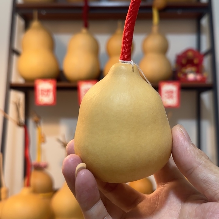 无伤下肚微甩奶墩