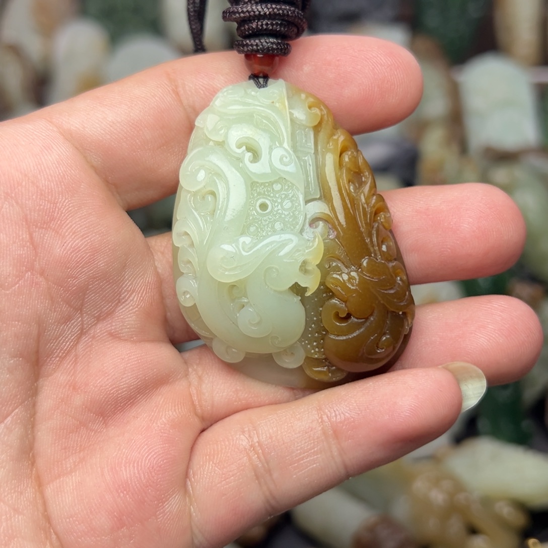 和田玉未镶嵌挂件