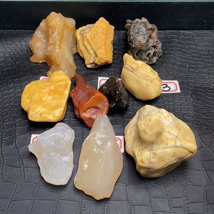 瓶***菴有机玻璃阿拉善戈壁石