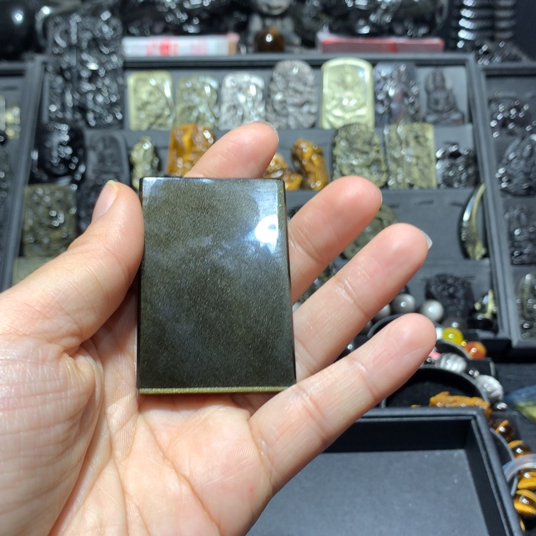 黑曜岩吊坠(赠链)未镶嵌我***?