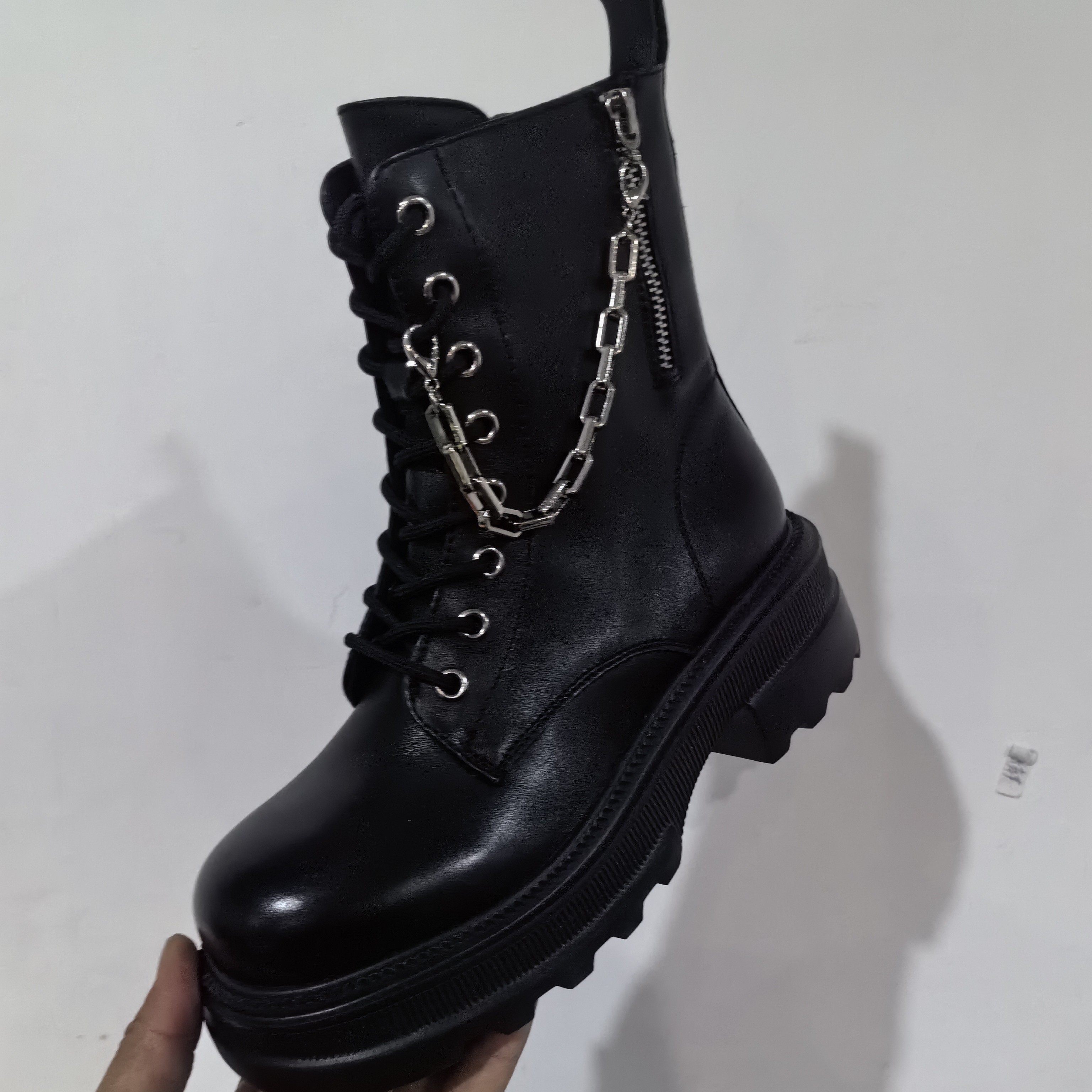头层牛皮21089厚底百搭马丁靴