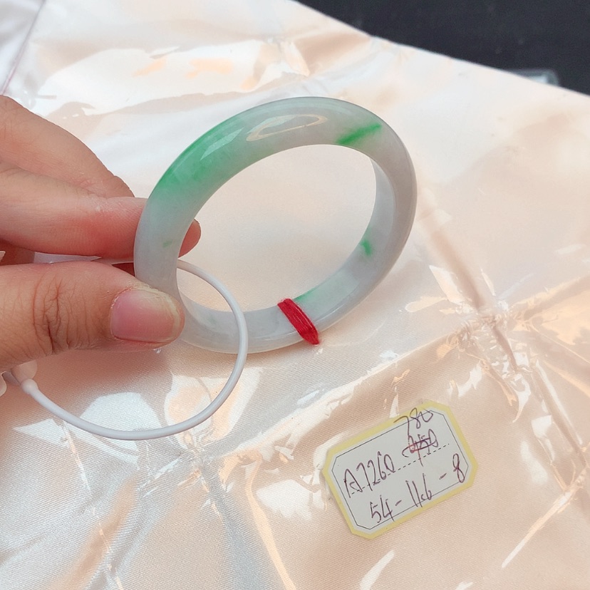 【闪购商品】翡翠手镯未镶嵌天然缅甸翡翠A货