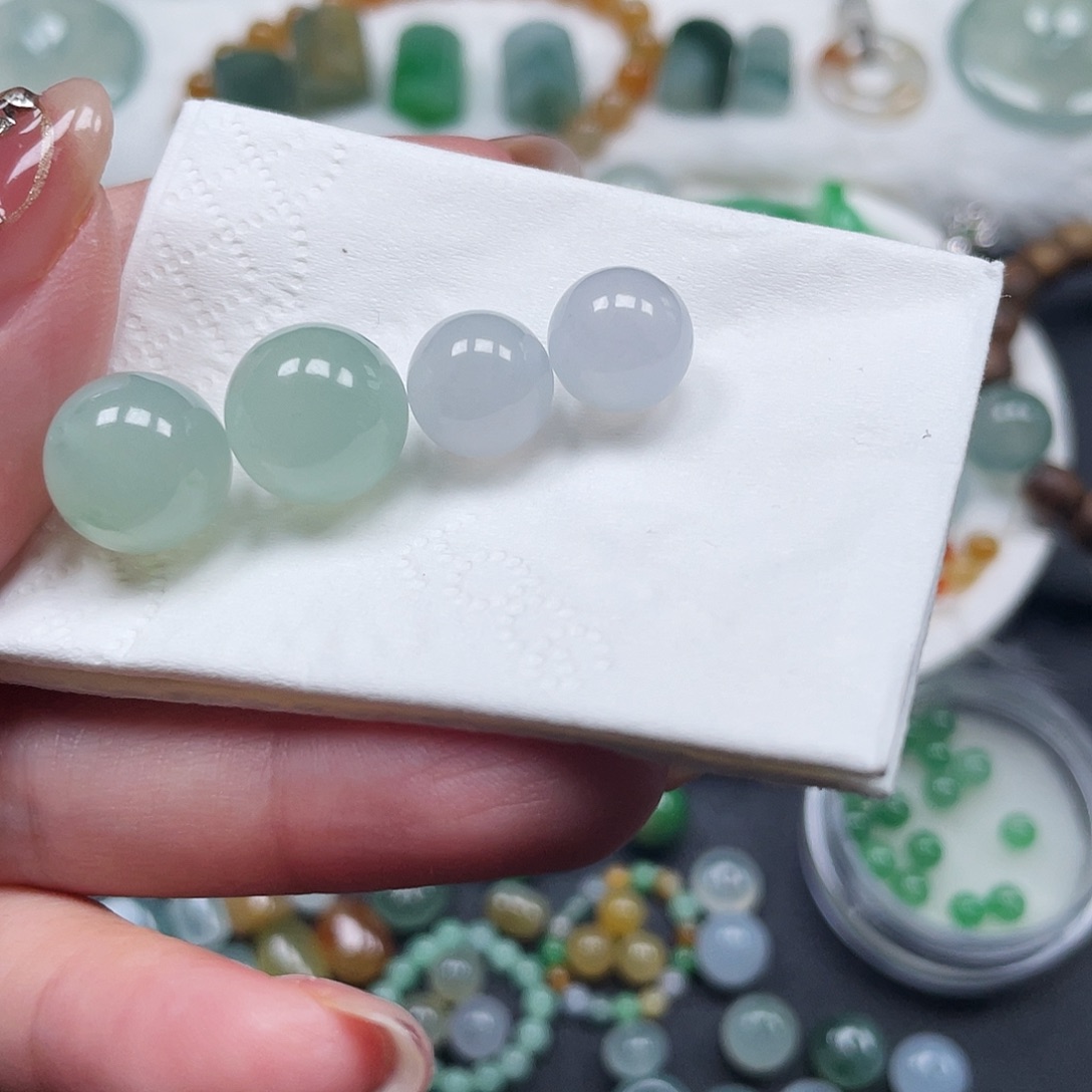 夭***六定制翡翠未镶嵌卡10-12