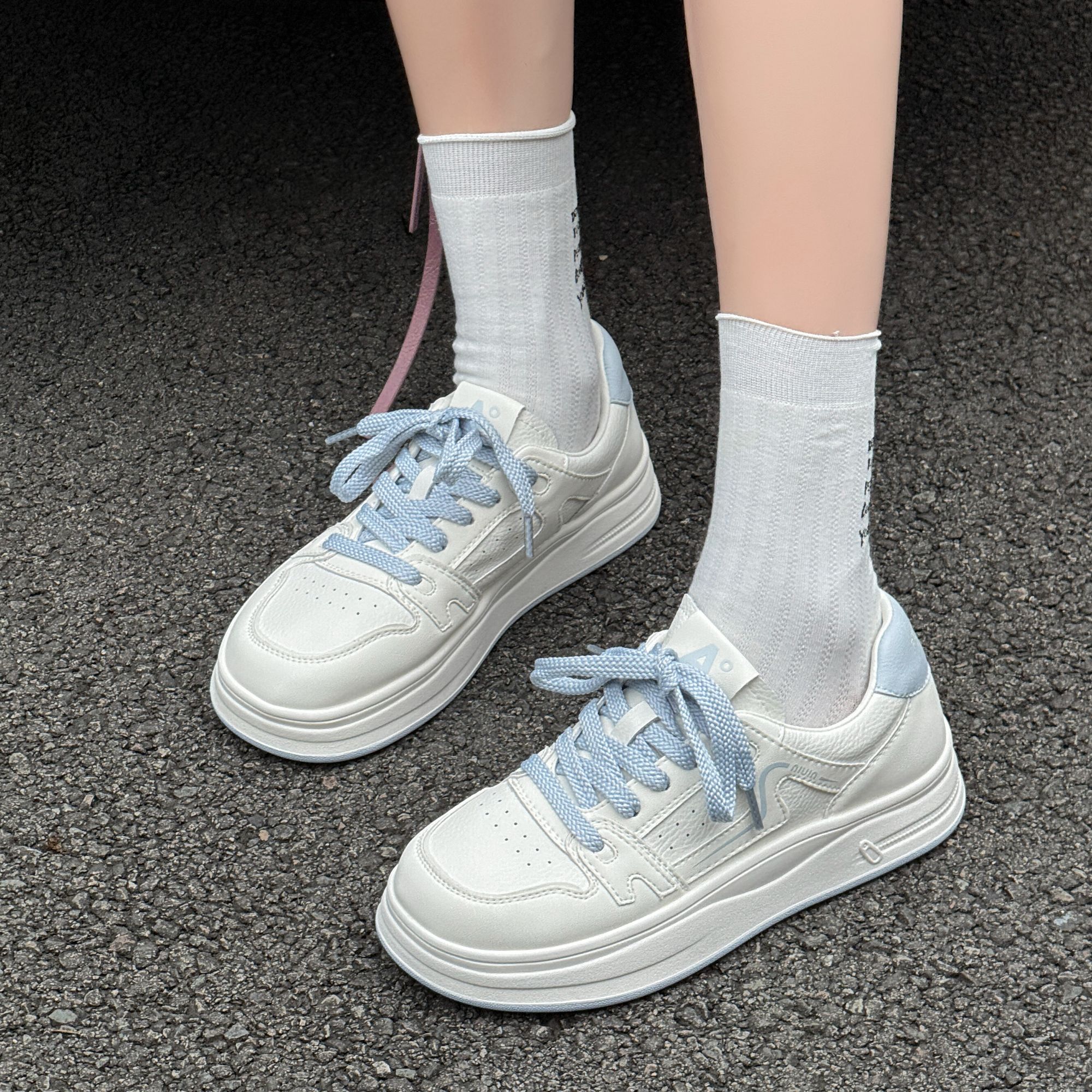 大码41-43今年流行2025新款爆款小白鞋2025新款不累脚57-968