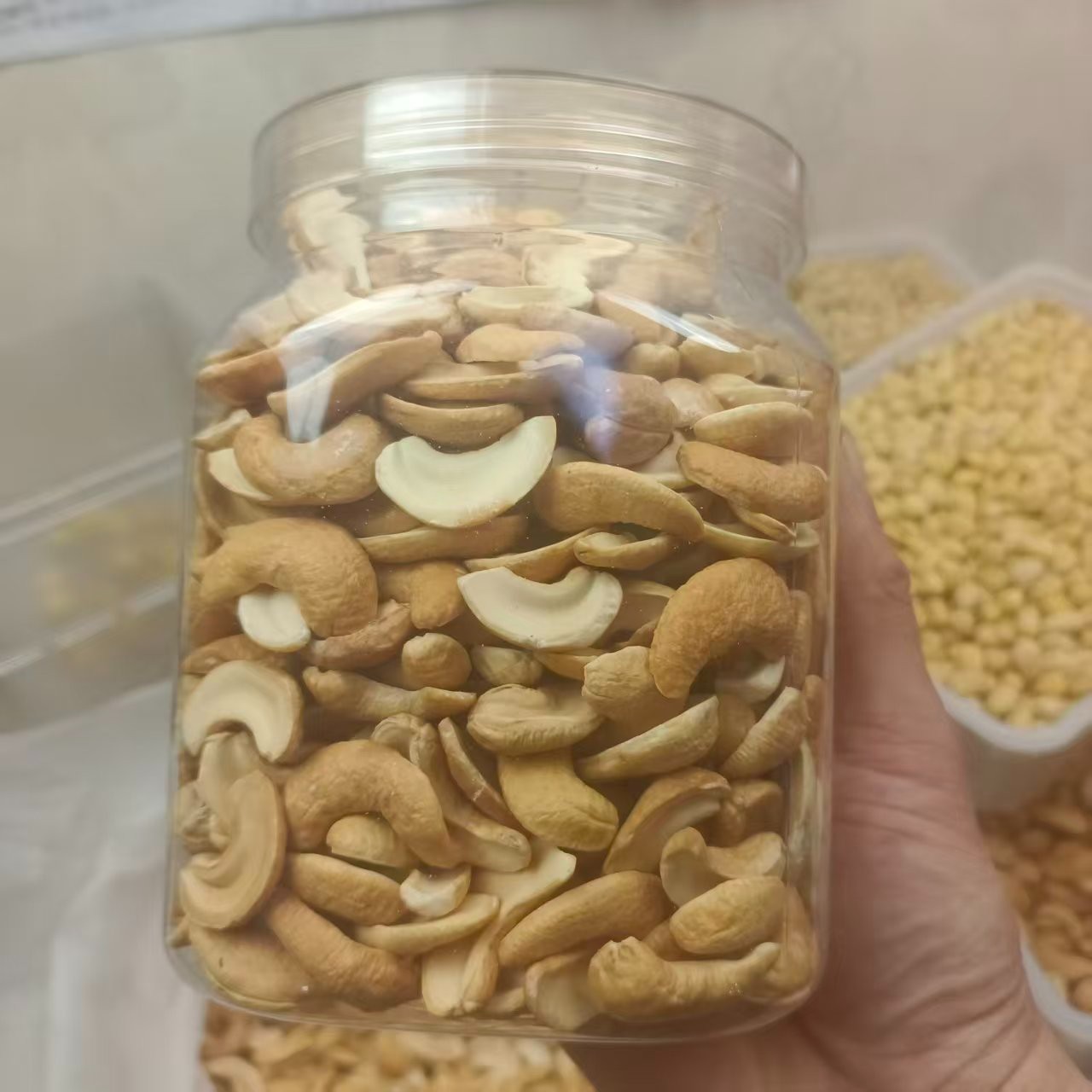 现场称重碧根果碧根果碎碧根果果仁碧根果仁果仁碎碎+腰果半片