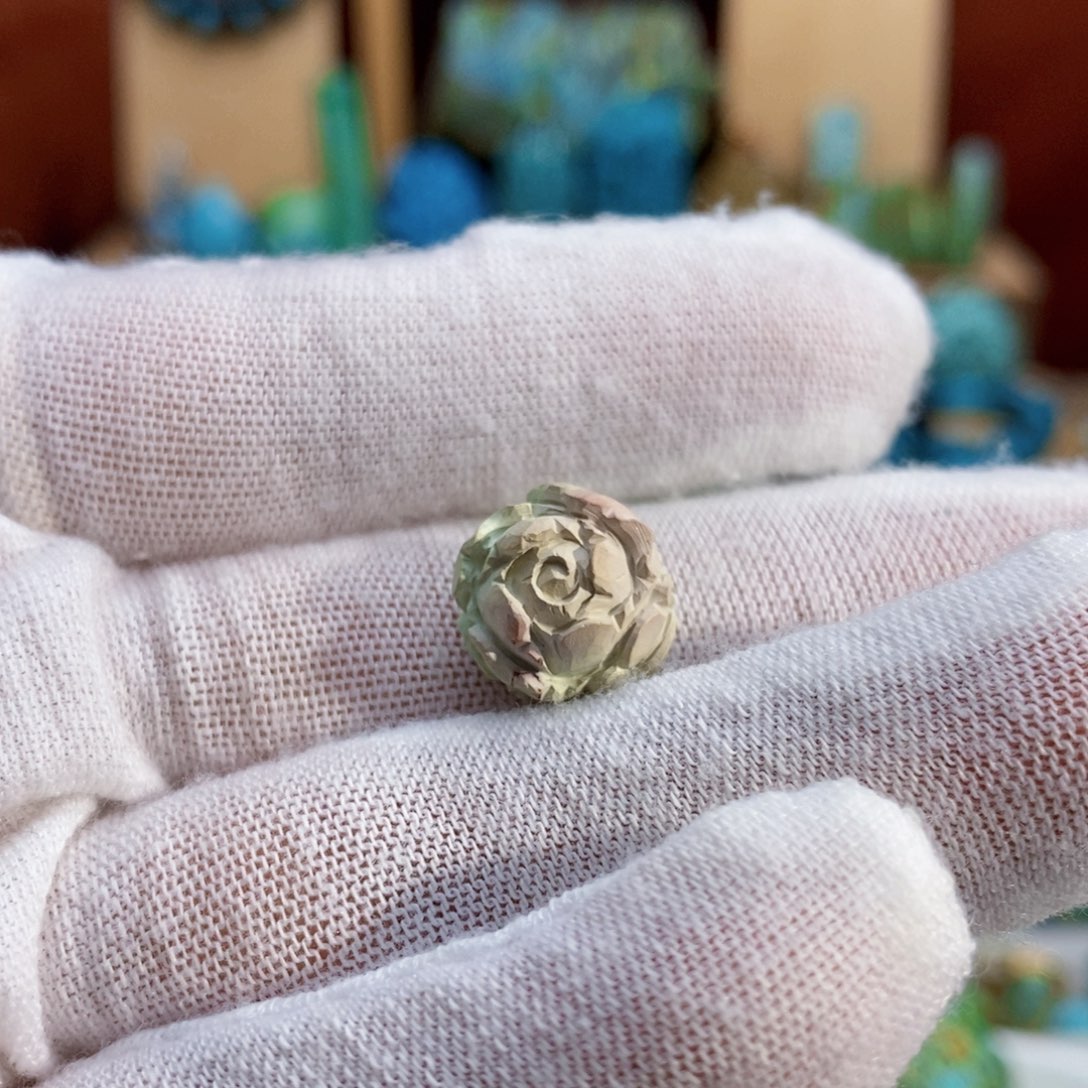 定制绿松石粉绿玫瑰花