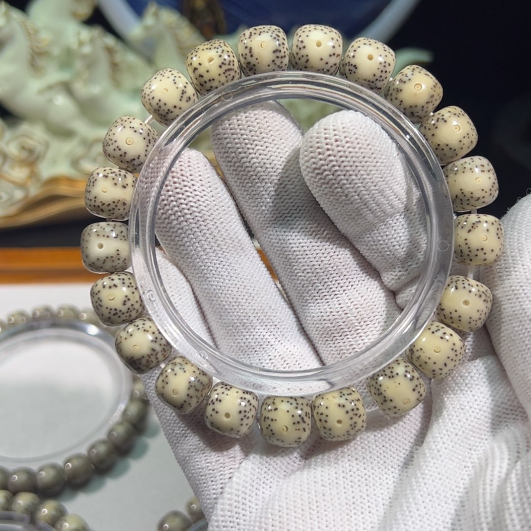 星月菩提吊坠卡11丹凤眼