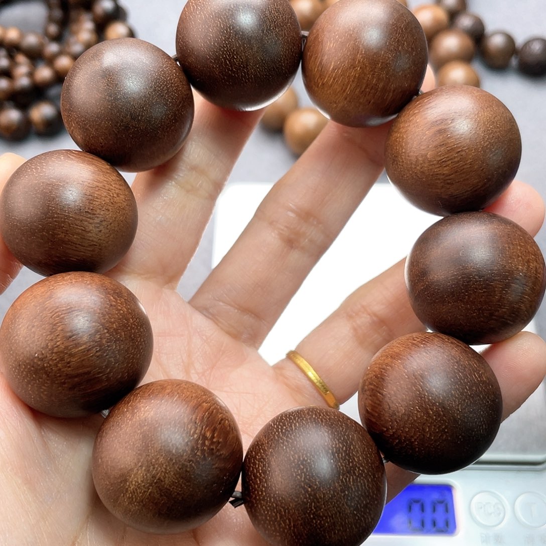 沉香手串笑**雲富森红土瘤疤