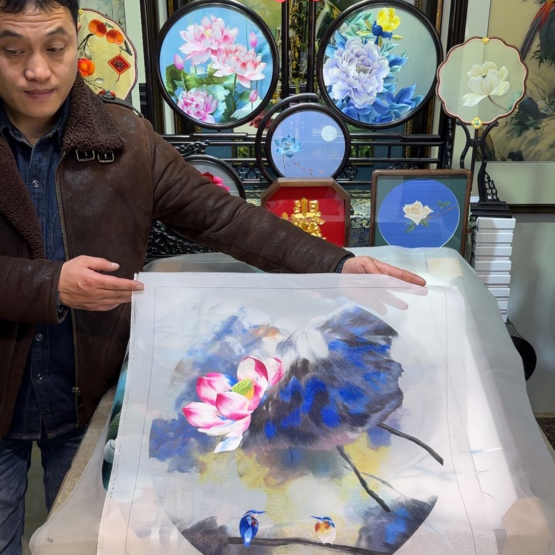 刺绣刺绣工艺精湛