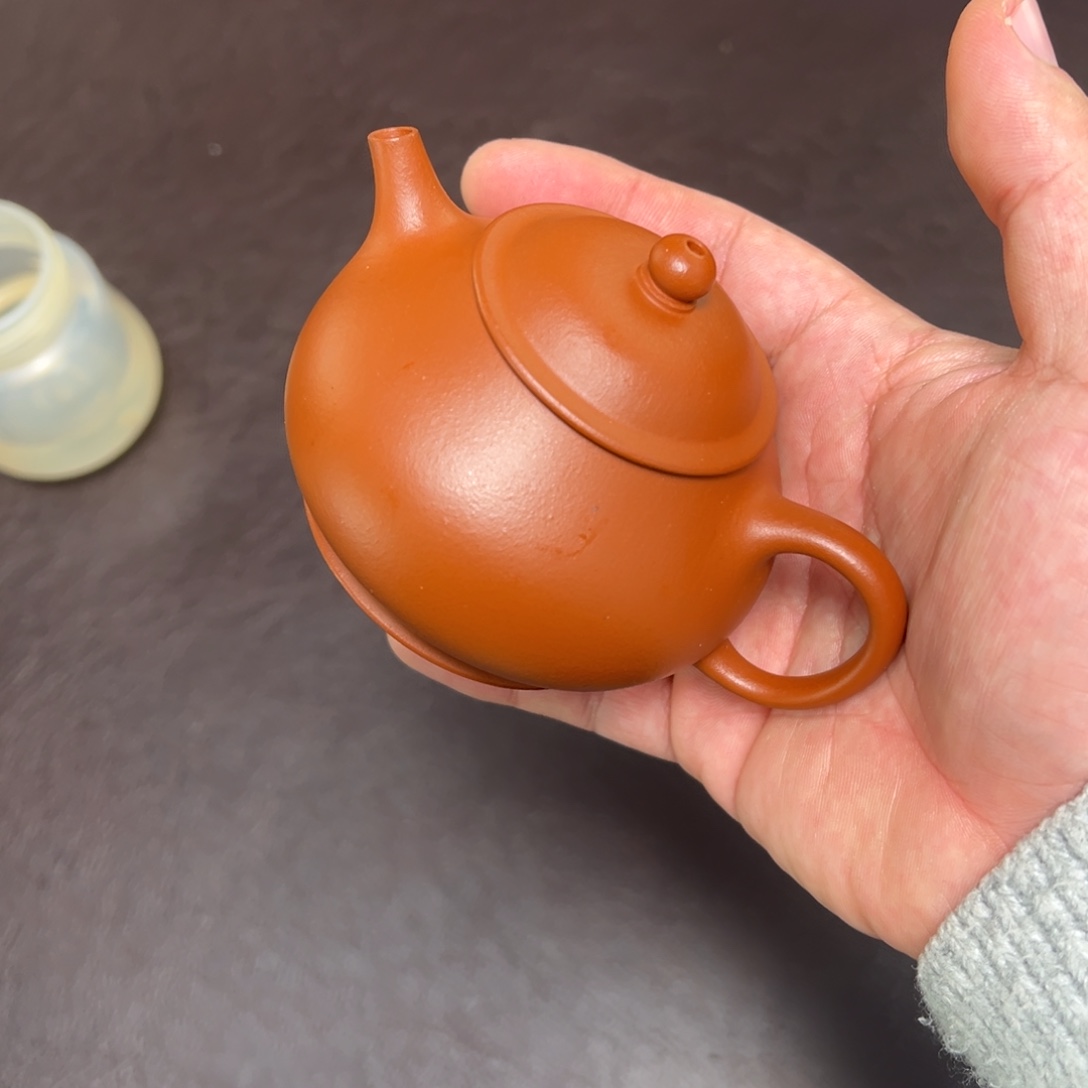 茶壶紫砂汽修厂和机械设备