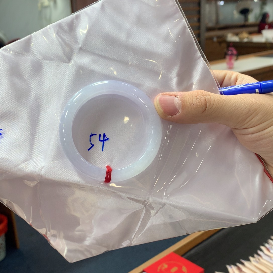 翡翠未镶嵌手镯买断