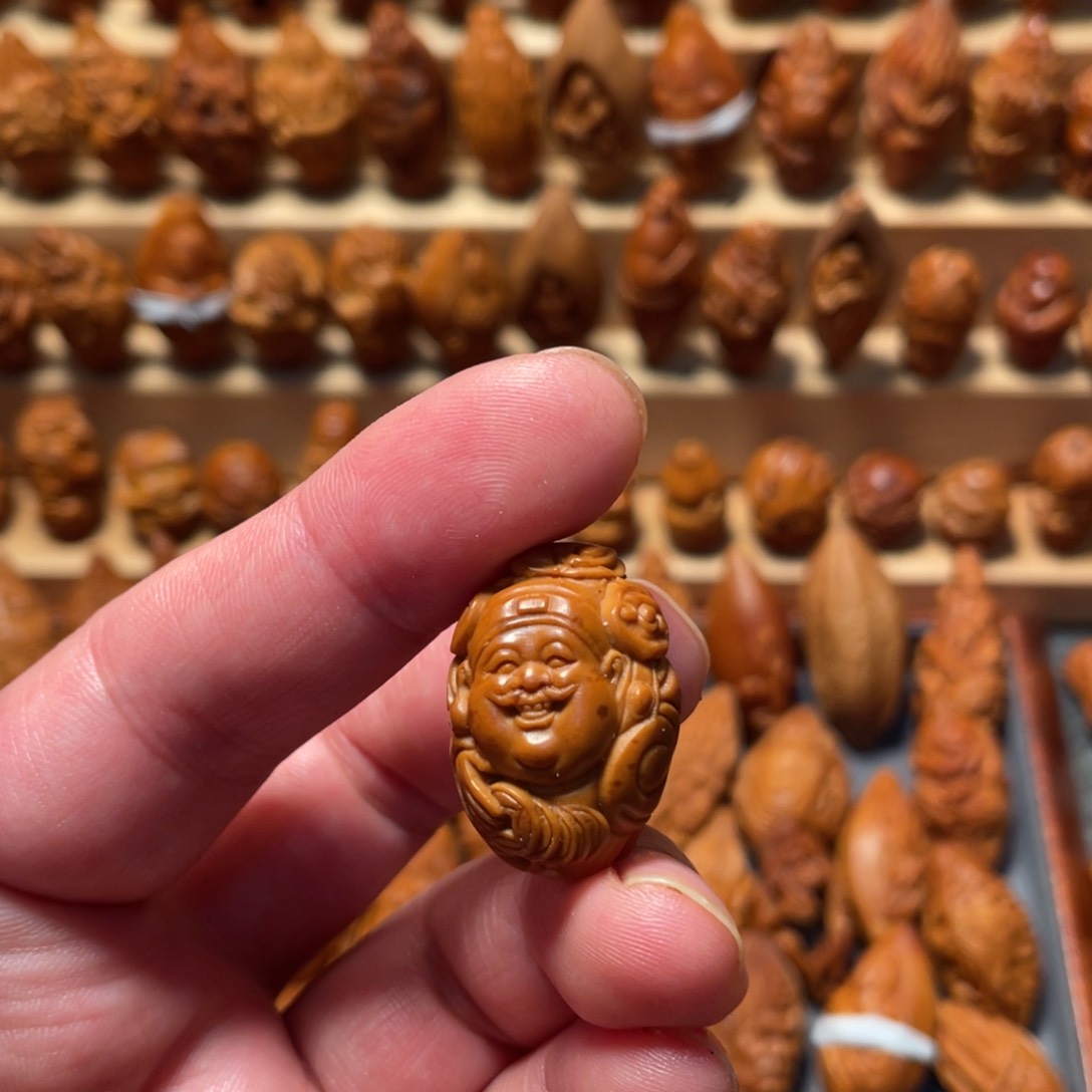 橄榄核吊坠财迷微花