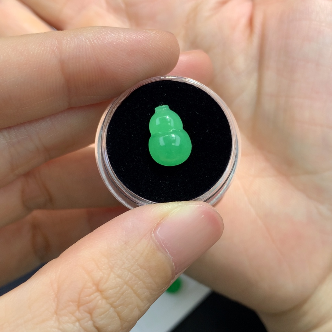 翡翠裸石翡翠葫芦