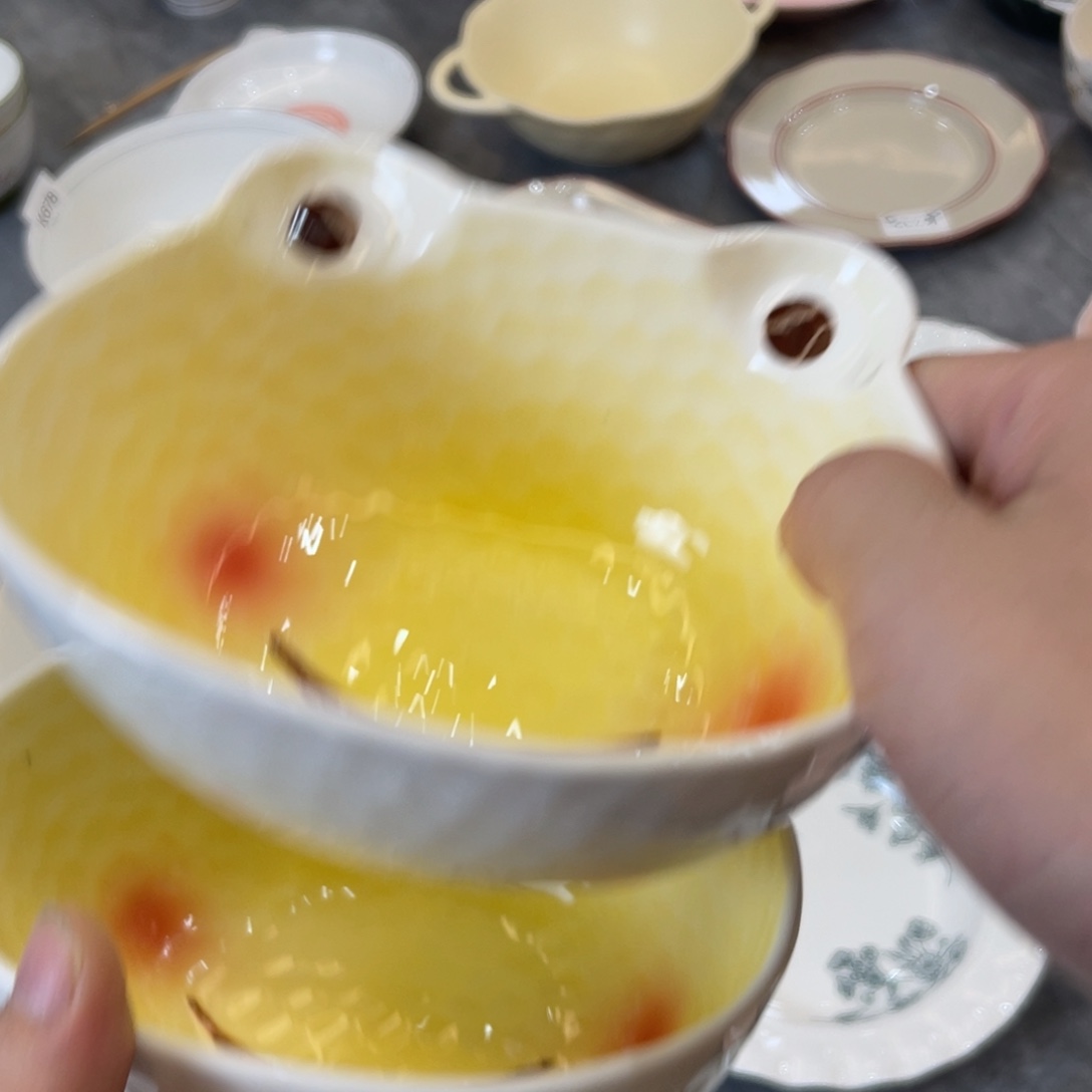 陶瓷微瑕餐具介意勿拍，满18飞！ 