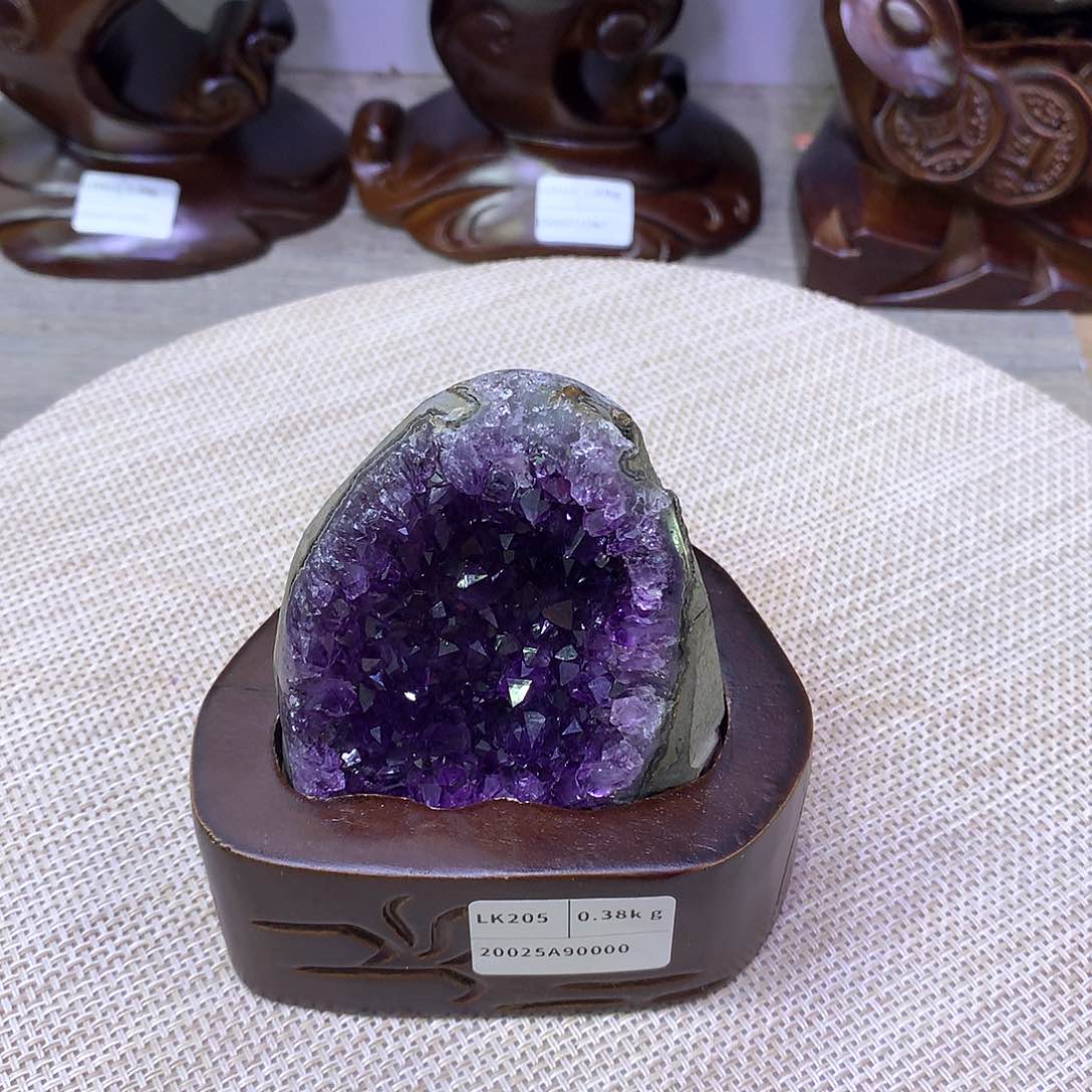 紫晶大型摆件（非配饰）未镶嵌