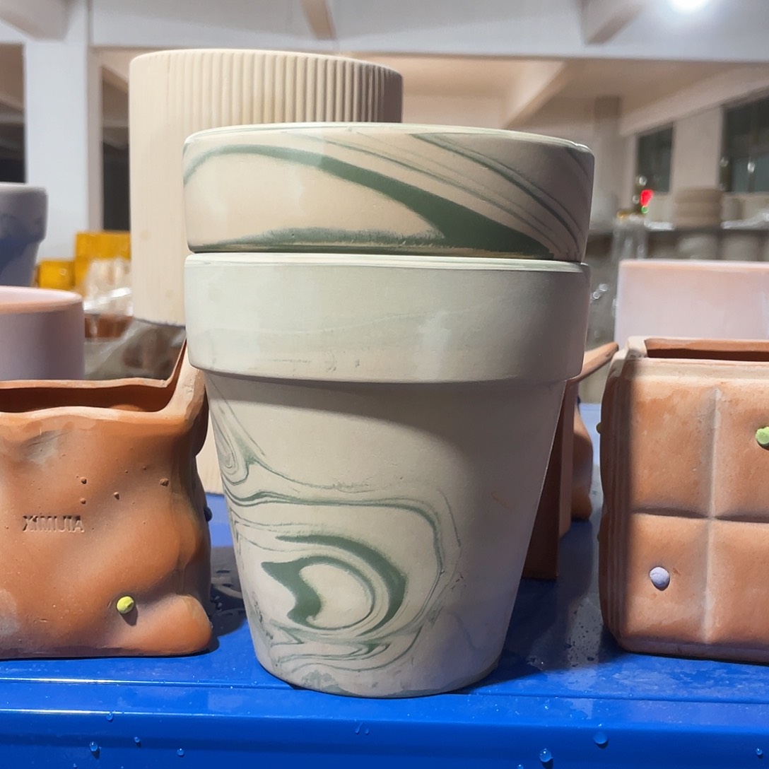 红陶雷**?口13高13两个