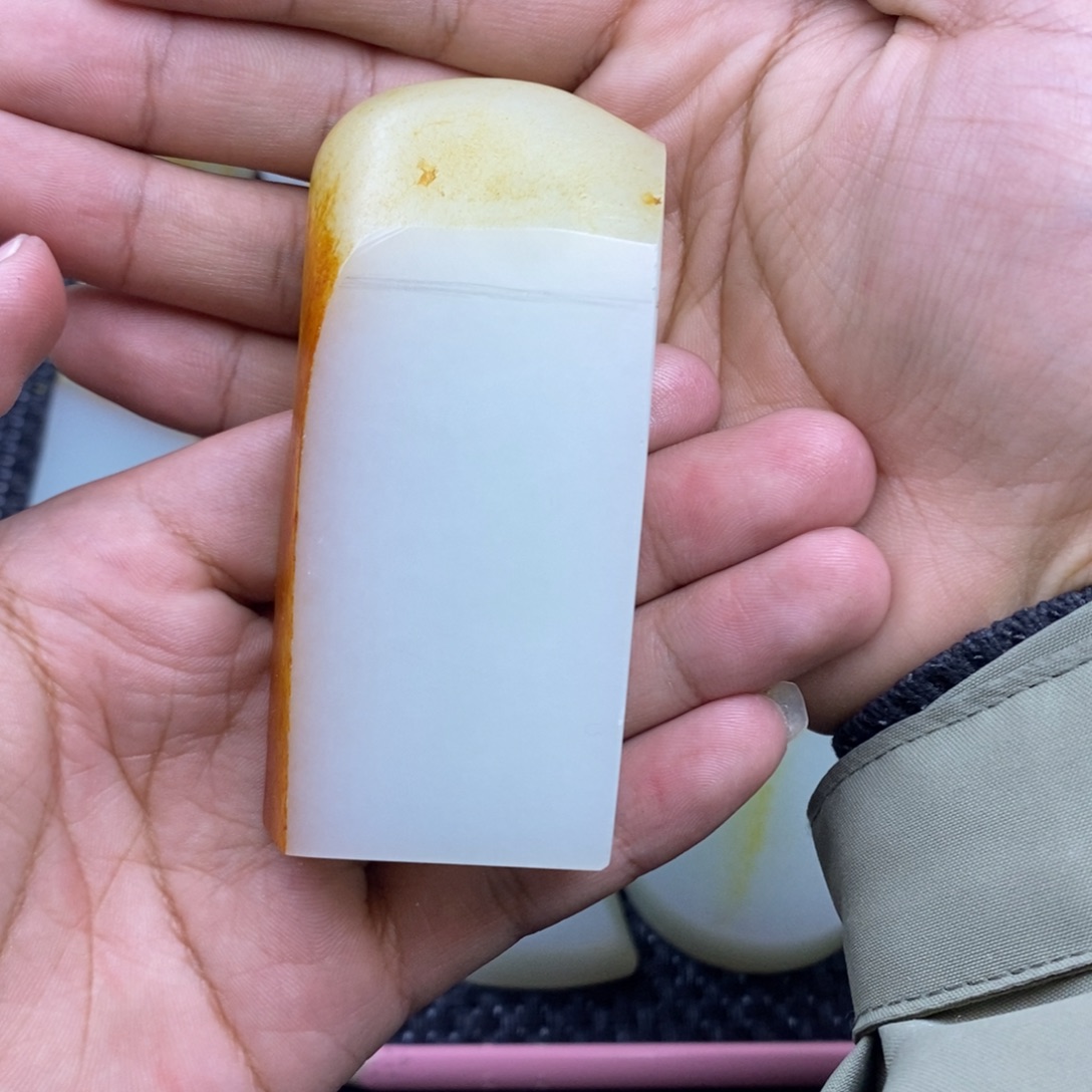 独***。定制和田玉未镶嵌定制