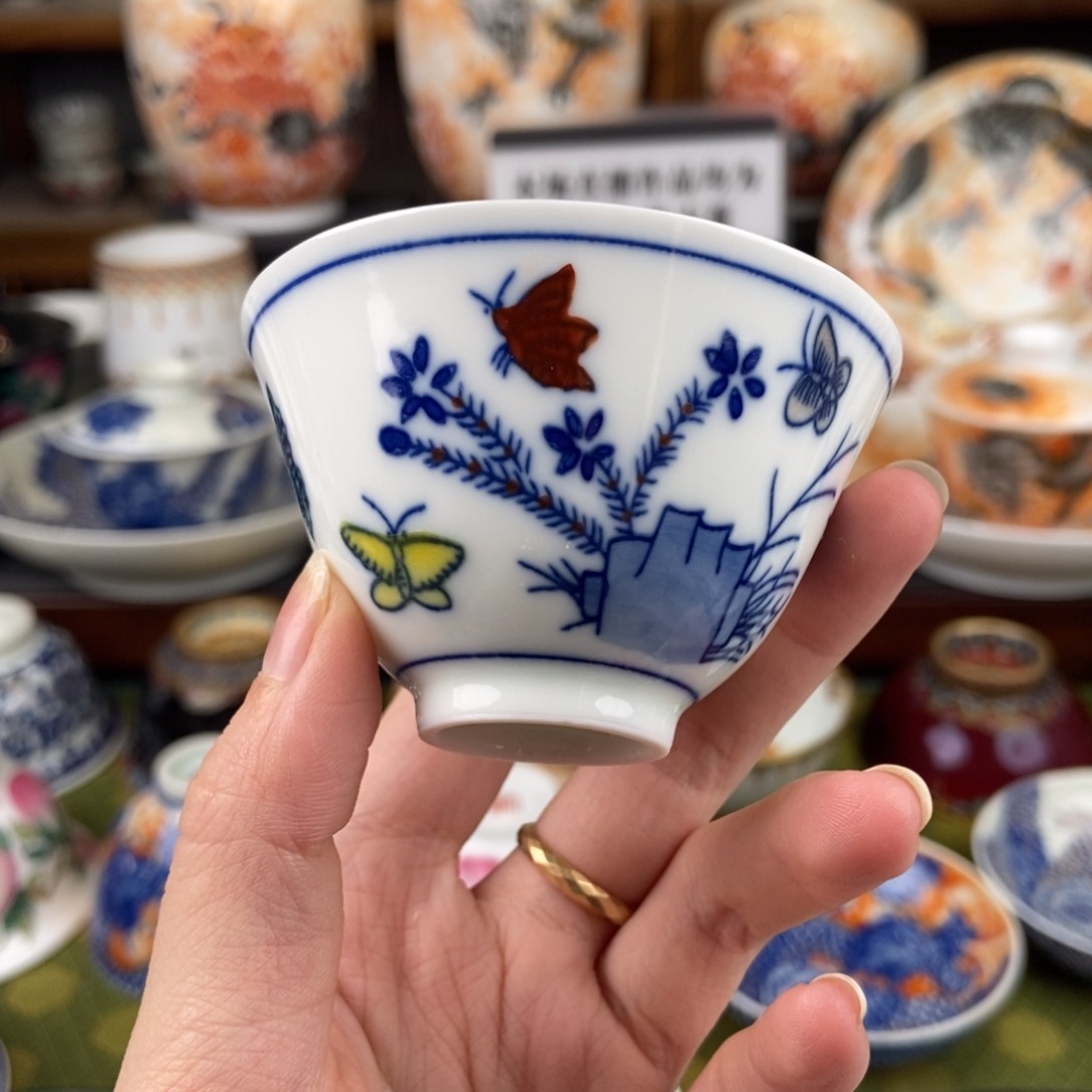陶瓷的设计师是一个人