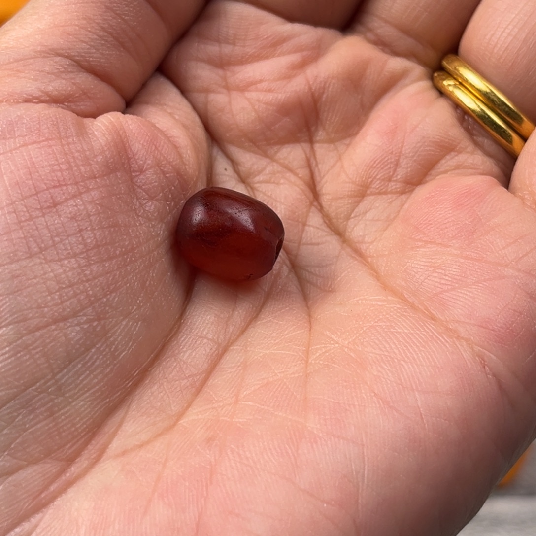 草***冰蜜蜡未镶嵌颈饰老蜜蜡