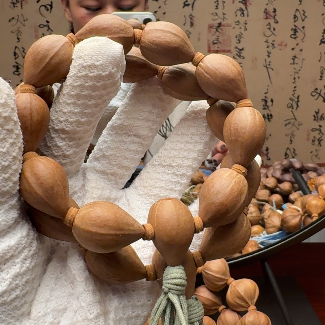 橄榄核手串德庆王