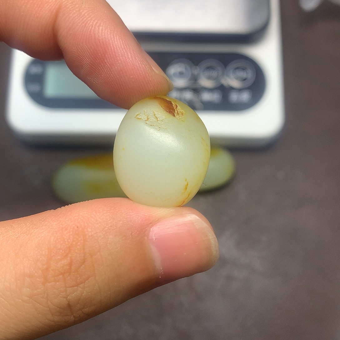 和田玉（糖玉）未镶嵌挂件