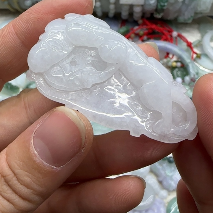 翡翠未镶嵌手链一夜暴富