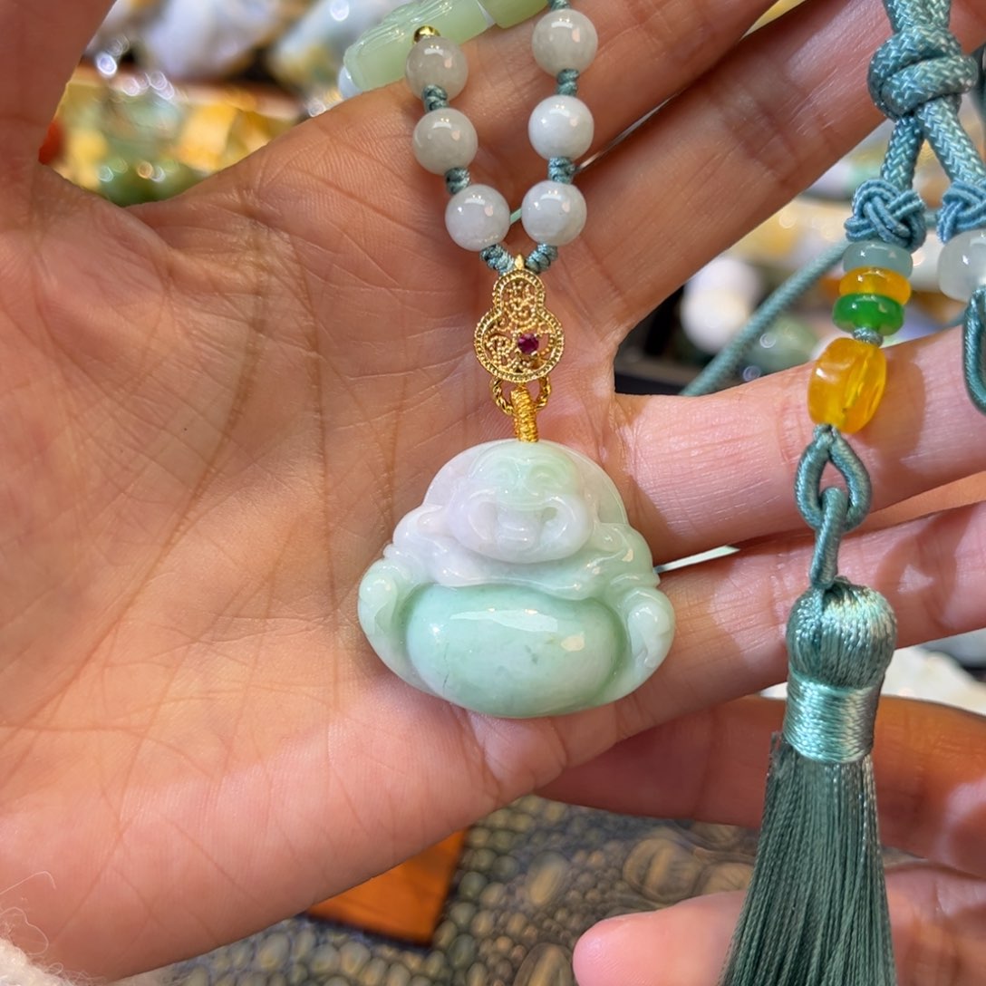 翡翠颈饰未镶嵌待编款