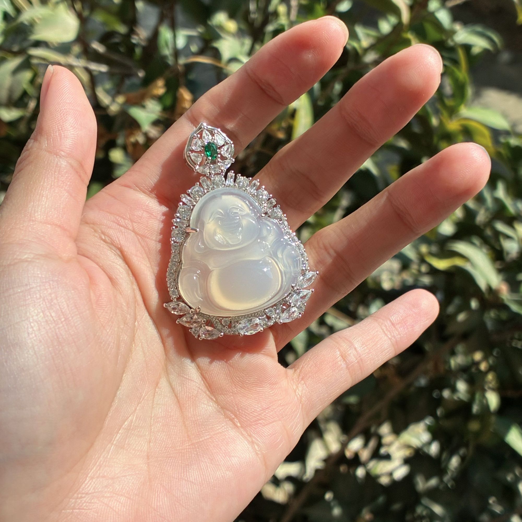 金木槿天然高冰玉髓佛公吊坠（多样性发一）