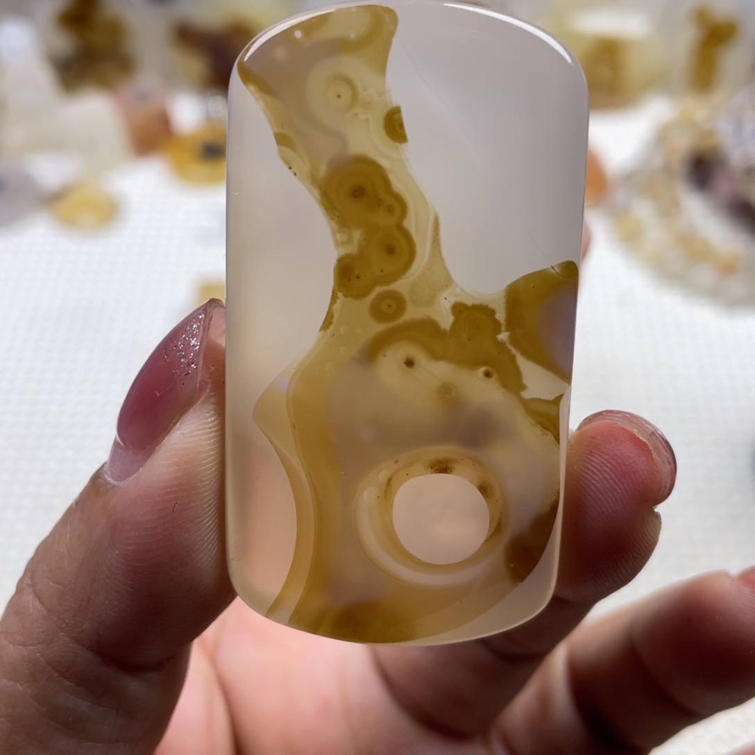 玛瑙/玉髓未镶嵌颈饰