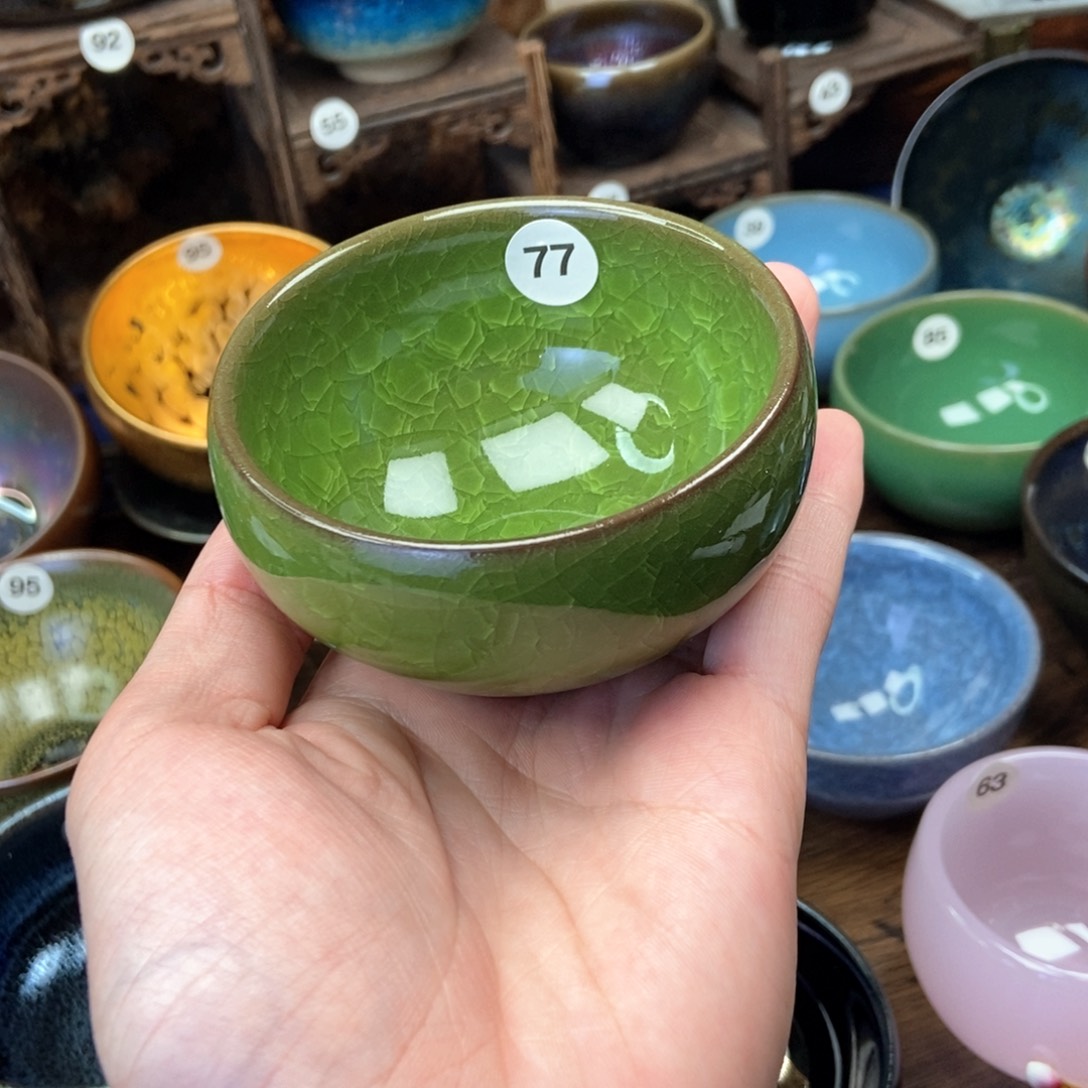 茶盏冰裂绿主人杯
