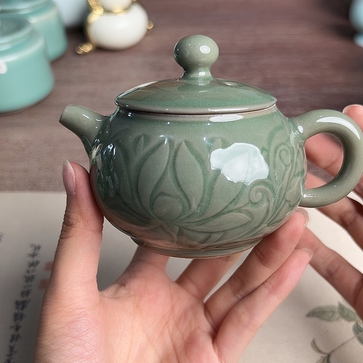 龙泉云间青瓷小米茶器