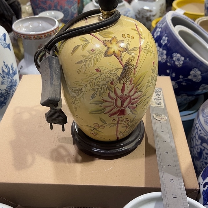 瓷片瑕。。。。。。。。。。。。。。。。