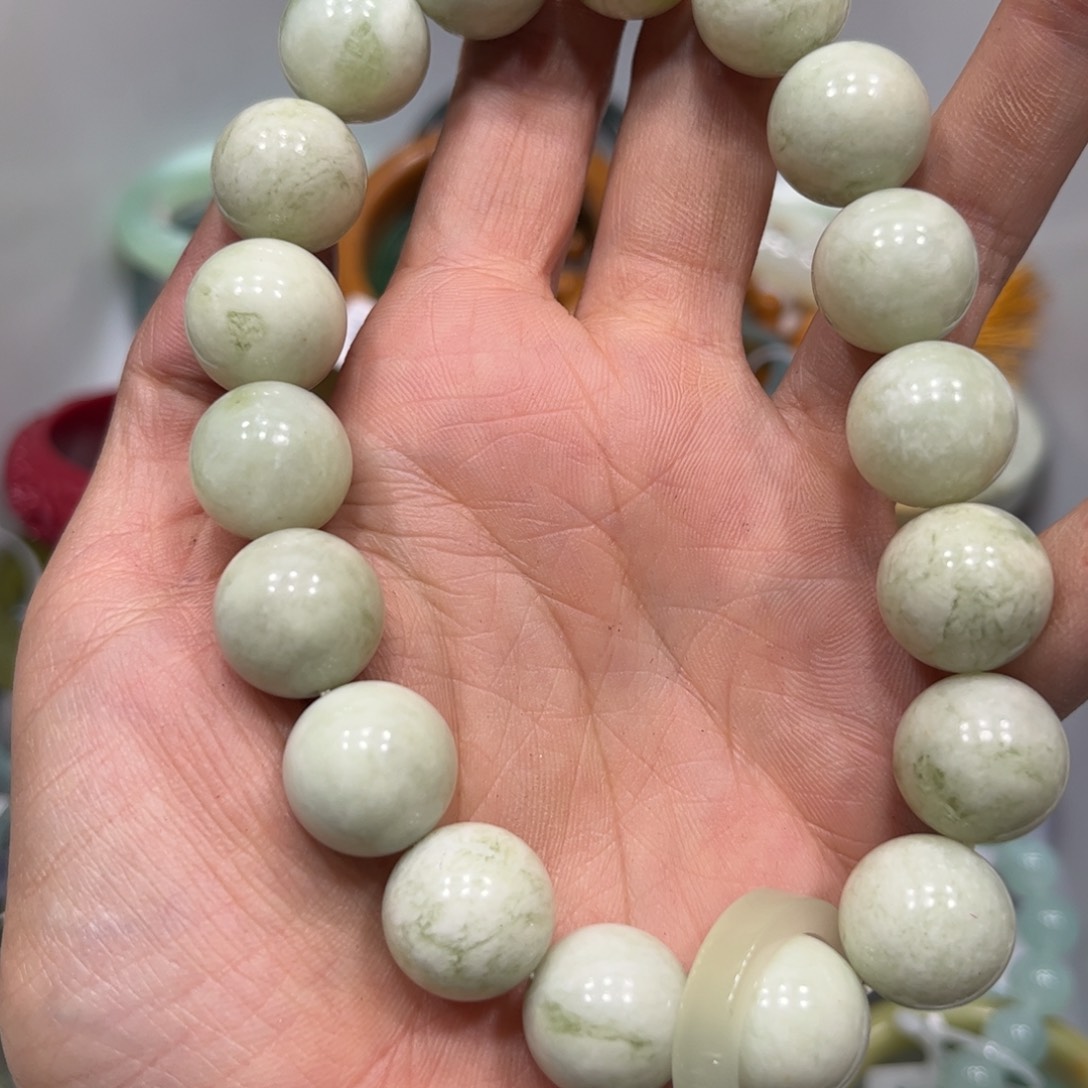 蛇纹石玉手链未镶嵌