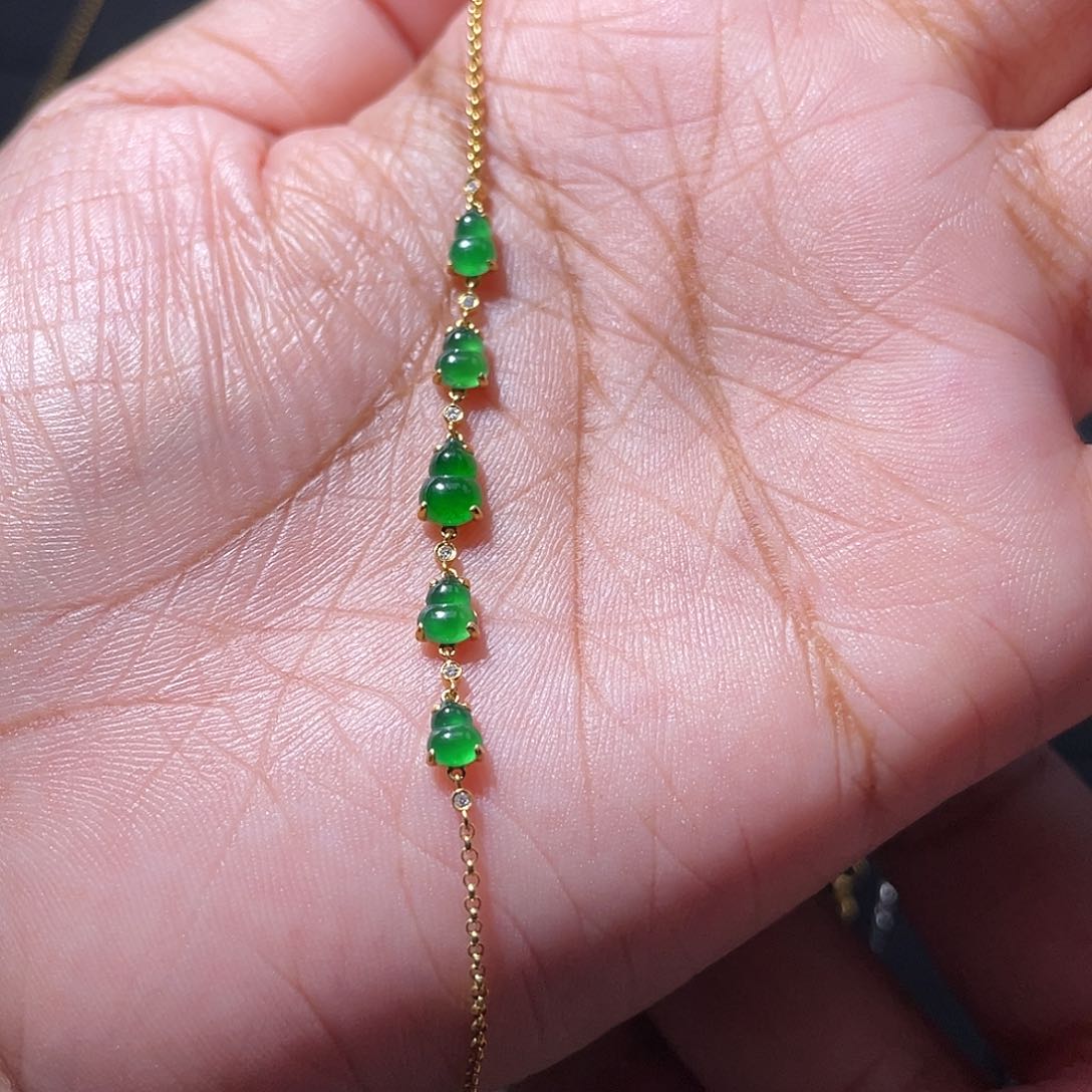 吊坠(不含链)18K金镶嵌翡翠