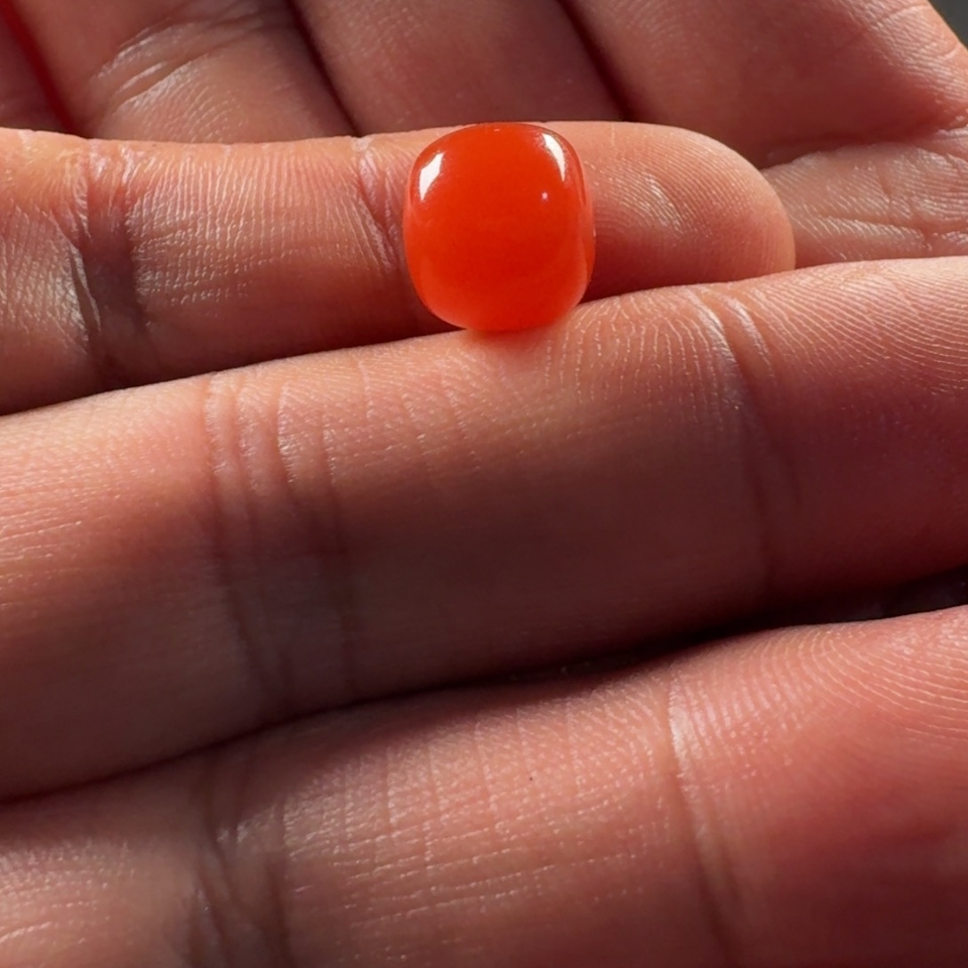 大***哥南红玛瑙未镶嵌老型