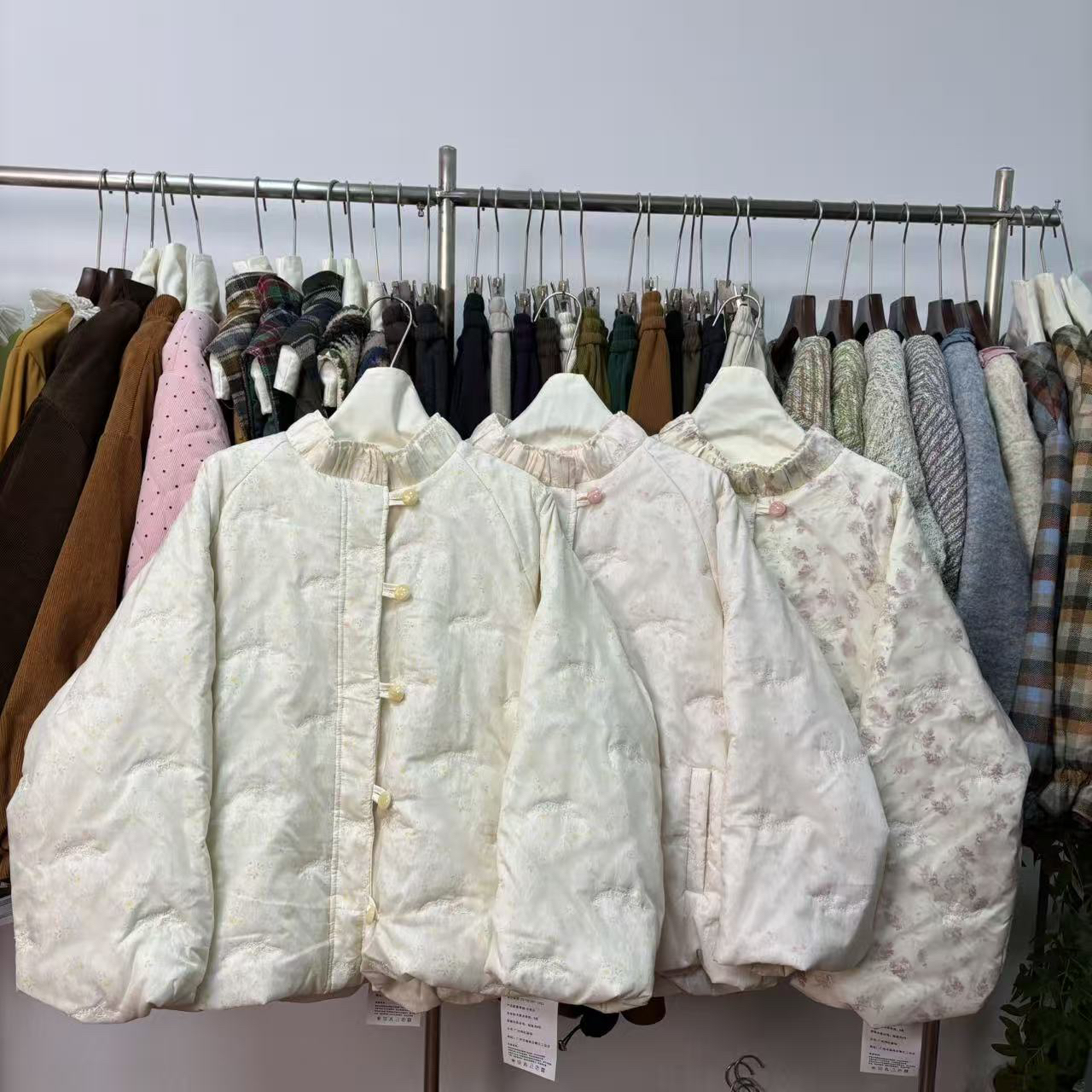 JT#9992#新款刺绣加厚棉衣棉服