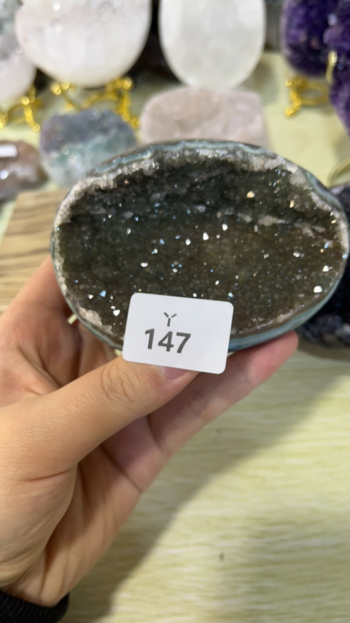 钱袋子水晶好看的绿色可以放手串