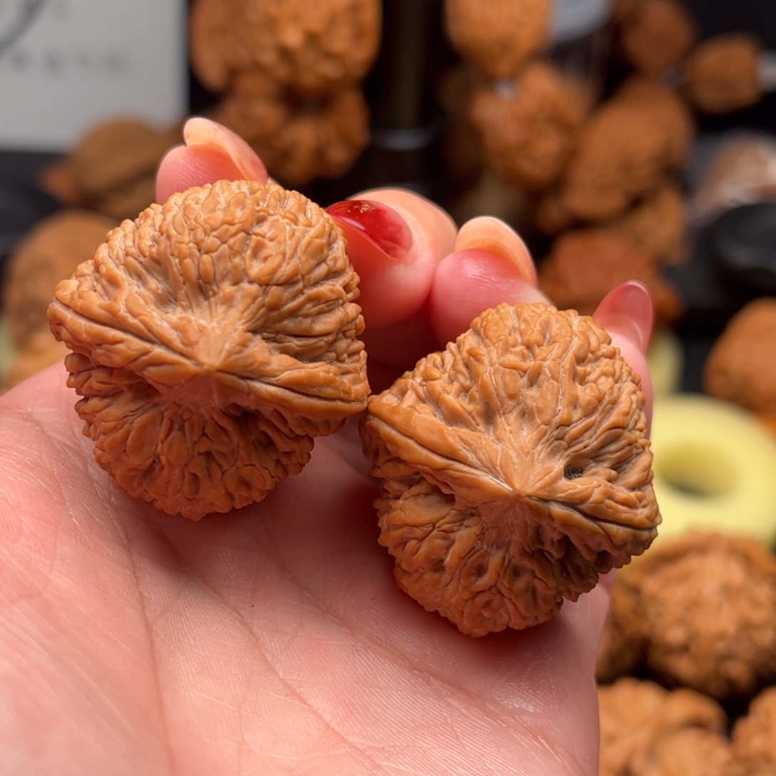 一***缘把件核桃大蒜头34全