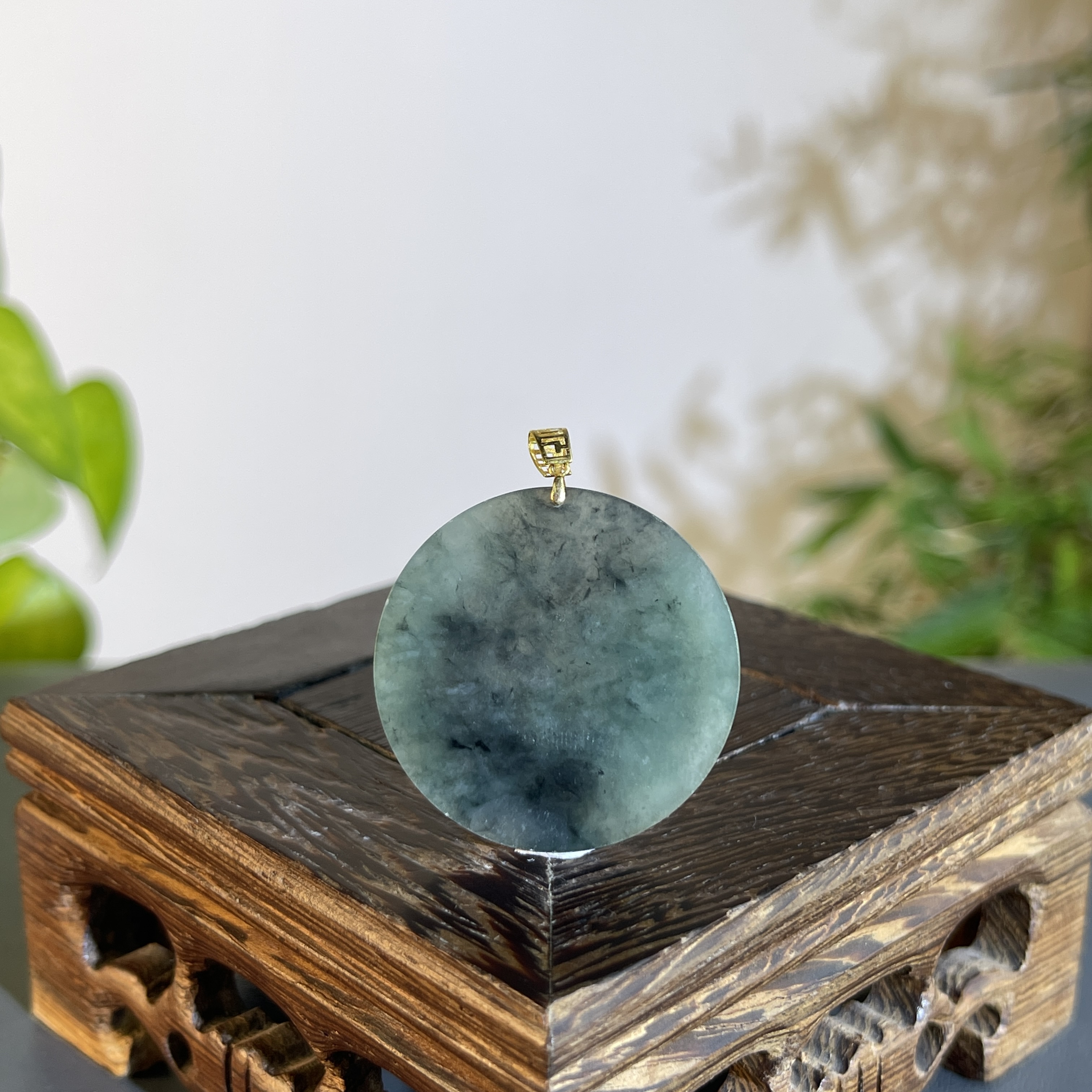 JTW22-015 天然缅甸A货翡翠  18K扣无事牌