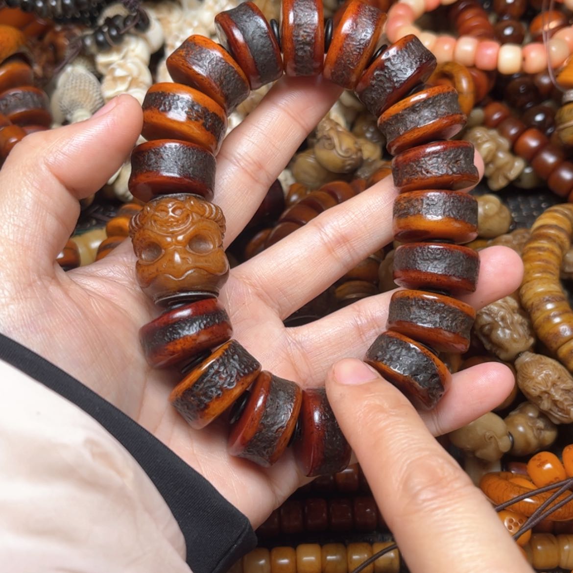 【闪购商品】牛骨手串/手链牛骨红21×18颗➕顶珠大鹏